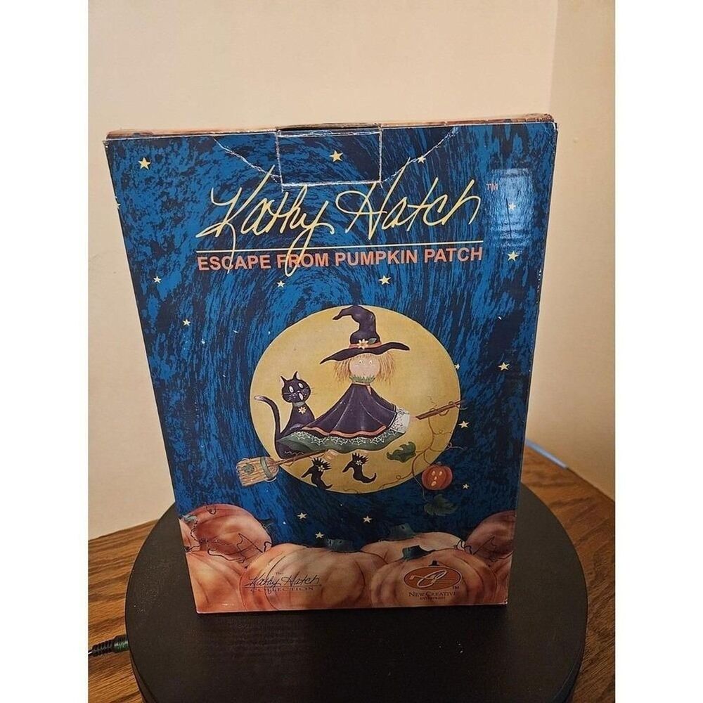 Kathy Hatch Escape From Pumpkin Patch BLACK CAT & WITCH LANTERN - NIB